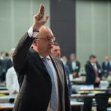 Regierungsrat Beat Tinner (FDP) während seiner Vereidigung am ersten Tag der Junisession des St.Galler Kantonsrates. (Bild: Benjamin Manser)