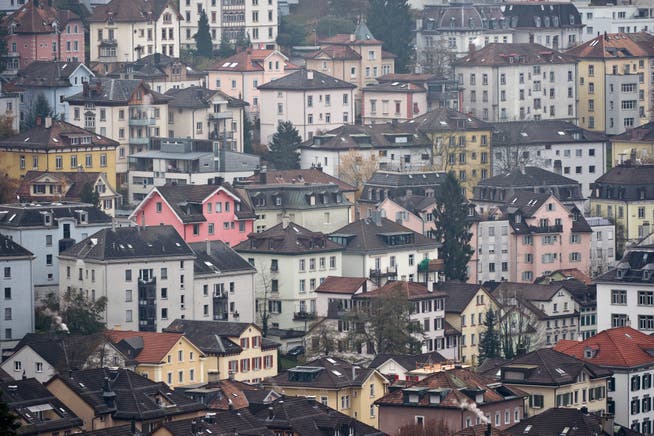 In St. Gallen zahlen langjährige Immobilienbesitzer beim Verkauf eine hohe Steuer auf den Gewinn. 