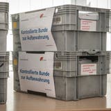 Der Thurgauer Generalstaatsanwalt Stefan Haffter musste bezüglich der Klage wegen Wahlfälschung bei den Grossratswahlen 2020 sieben Kisten voller Wahlzettel auszählen. (Bild: Reto Martin)