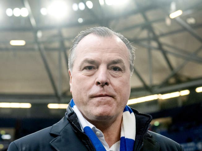 Clemens Tönnies gibt sein Amt als Aufsichtsratsvorsitzender von Schalke 04 ab