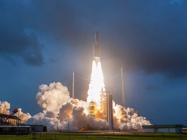 Die technischen Probleme bei einer Ariane-5-Rakete sind grösser als bisher vermutet - der Start der Rakete ins All musste erneut verschoben werden.