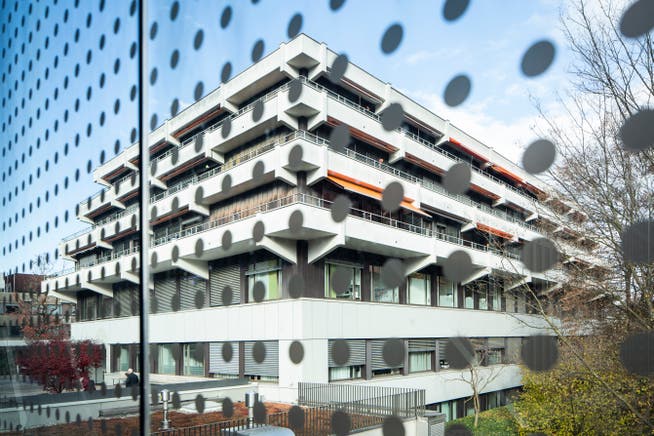 Blick auf das 1971 eröffnete Kinderspital in Luzern. 2025 soll ein neues stehen.