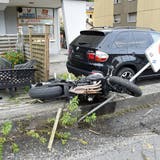 Mit dem Motorrad in Pflanzentopf gefahren – Fahrer und Beifahrer nach Unfall in der Stadt Luzern schwer verletzt