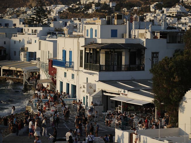 Auf Mykonos und Chalkidiki sind Partys ab Freitag verboten.