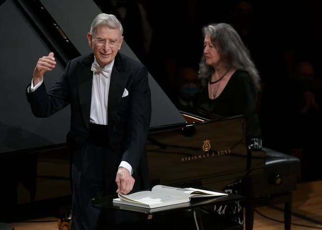 Dirigent Herbert Blomstedt (93) und Martha Argerich als Solistin im Klavierkonzert Nr. 1 von Beethoven machten den Auftakt zu «Life is Live».