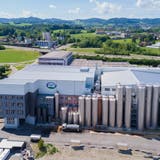 Die Züger Frischkäse AG in Oberbüren ist heute der fünftgrösste Milchverarbeiter der Schweiz. (PD)