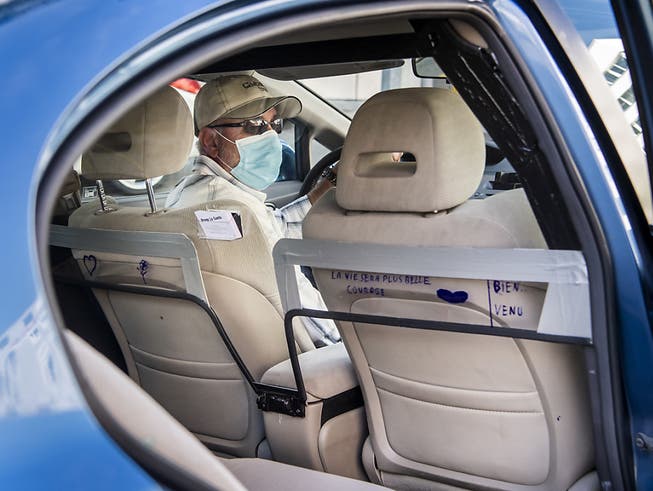 Die Corona-Pandemie hat beim US-Fahrdienst-Vermittler Uber tiefe Spuren hinterlassen.