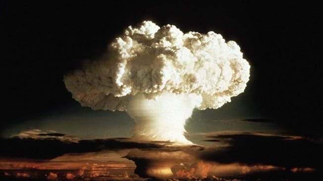 Test der Wasserstoffbombe "Ivy Mike" auf dem Eniwetok-Atoll im Pazifik.