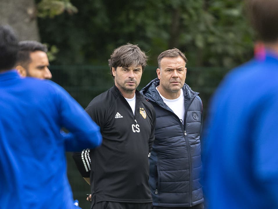 Cheftrainer Ciriaco Sforza und Assistent Patrick Rahmen peilen mit dem FC Basel die Gruppenphase der Europa League an