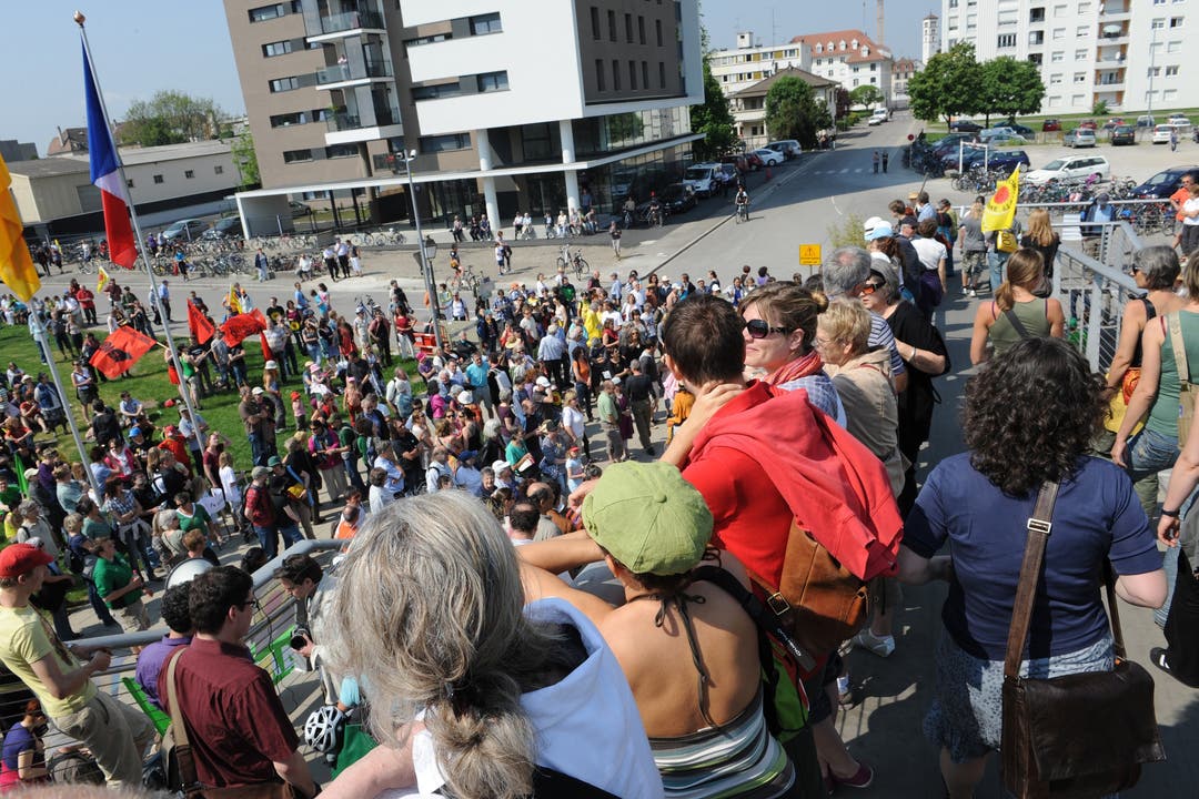 2000 Personen an Anti-AKW-Demo in Basel