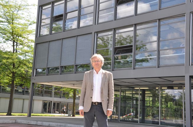 «Die Geschichte ist für mich abgeschlossen»: Hans Rudolf Stauffacher, Rektor der Kantonsschule Baden. Corinne rufli
