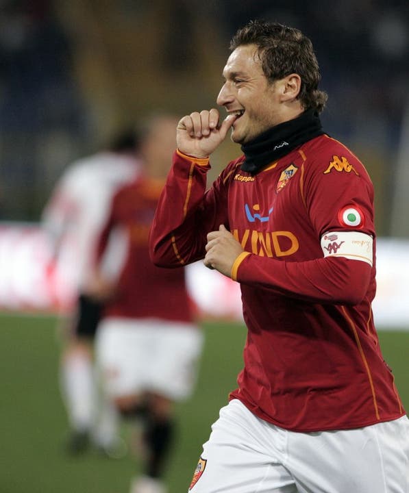 AS Roma-Spieler erhielt zwei rote Karten, Fans lobten dennoch die