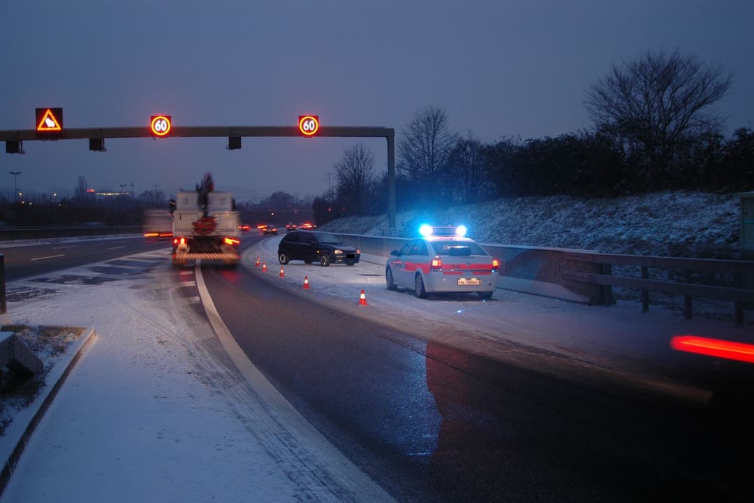  Die Polizei Basel-Landschaft musste am Dienstag zwischen 6 und 9 Uhr zu 20 Verkehrsunfällen ausrücken.