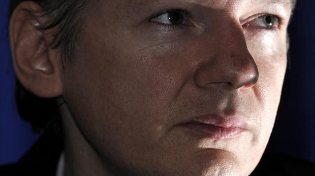 Jetzt nimmt Assange die Schweiz ins Visier