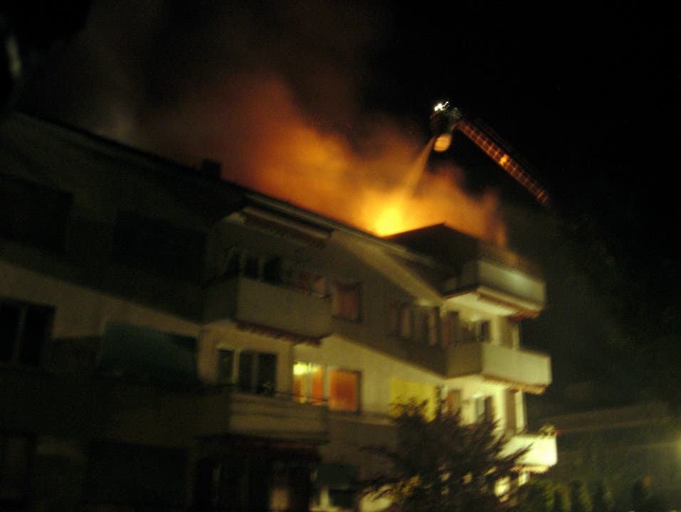  In Bettlach brannte ein Mehrfamilienhaus.