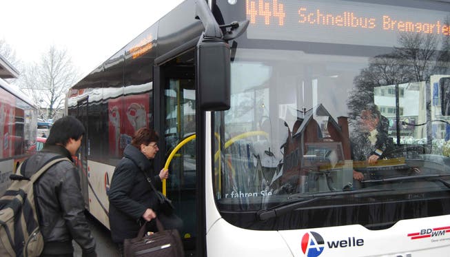 Schnellbus nach Zürich