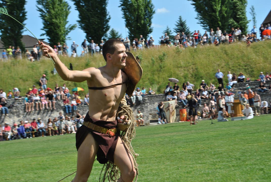 Ein siegreicher Gladiator bei der Ehrenrunde1 Bilder: Susanna Vanek