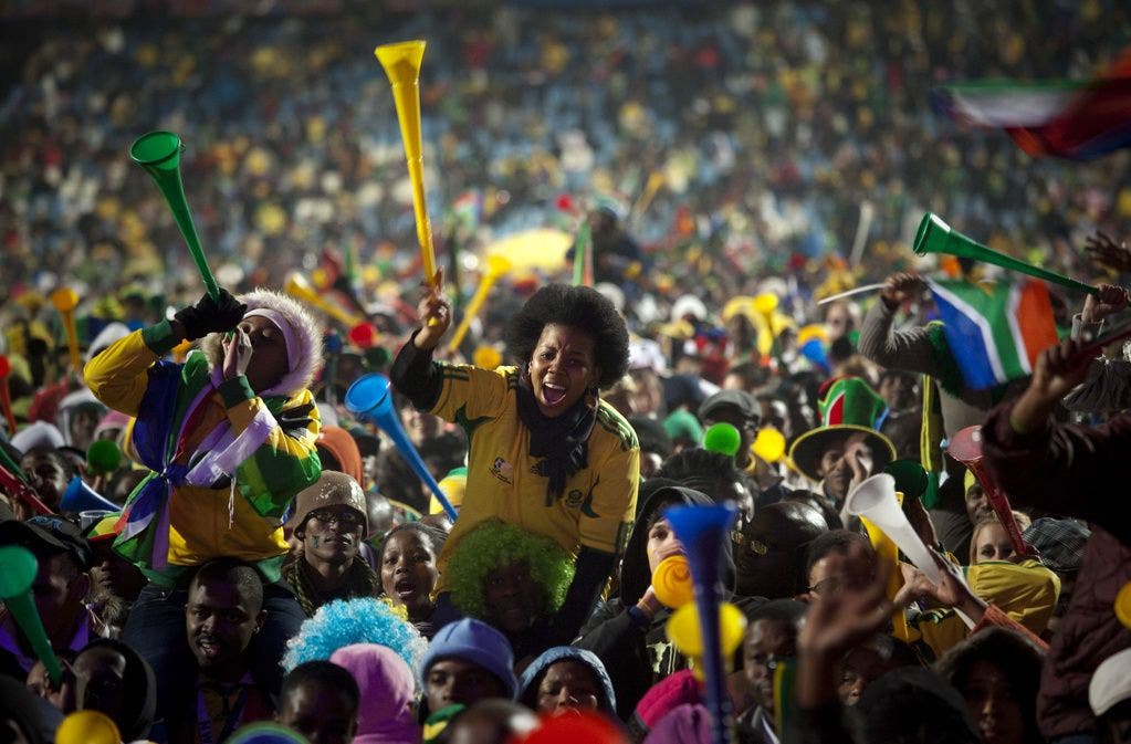 Fussballweltmeisterschaft Sie waren der Soundtrack der Fussballweltmeisterschaft in Südafrika: Die Vuvuzelas. Trotz ohrenbetäubendem Lärm siegte mit Spanien die wohl beste Mannschaft des Turniers.