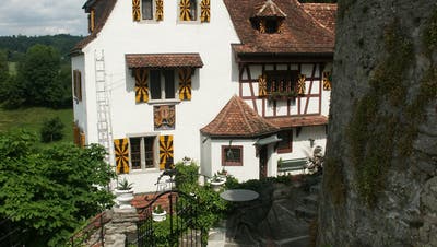 Wer sonst noch ein Schloss im Kanton Aargau besitzt