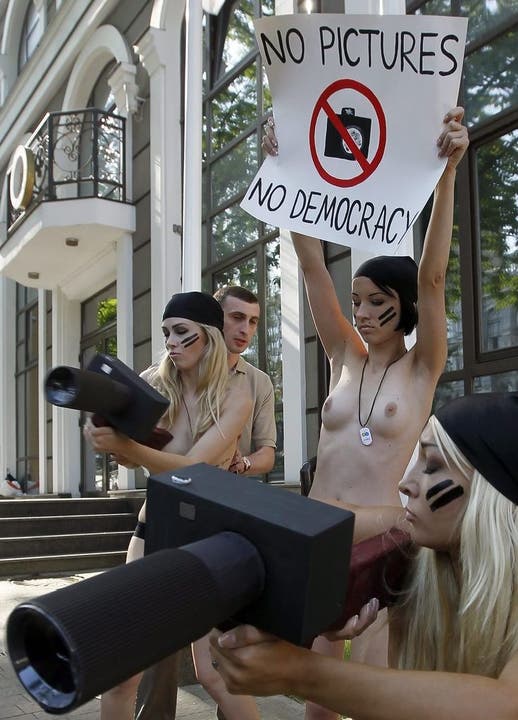 Keine Bilder keine Demokratie-Protest im Juli