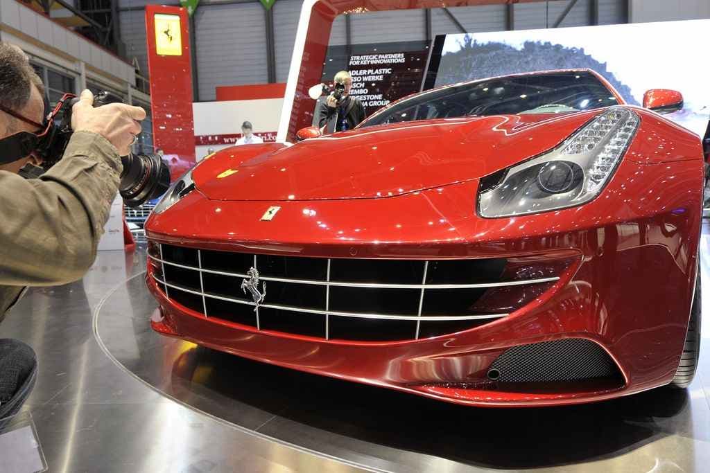 Der neue Ferrari FF