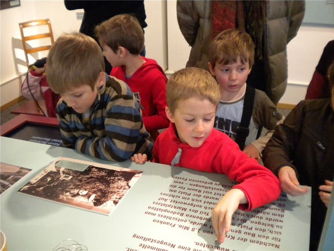 Die Familienführung im Museum machte den Kindern viel Spass. nsg