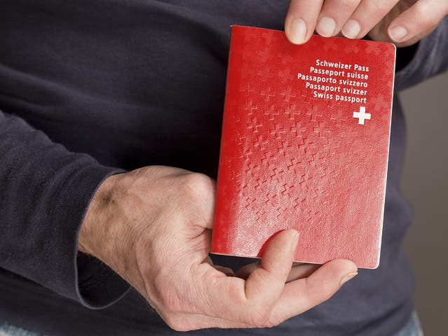 Schweizer Pass: Wer ihn nicht besitzt, hat weniger gute Chencen, beim Staat zu arbeiten (Symbolbild)