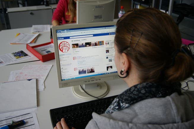 169 Personen verfolgen den BC Solothurn momentan über die Fanseite auf Facebook. Pensa