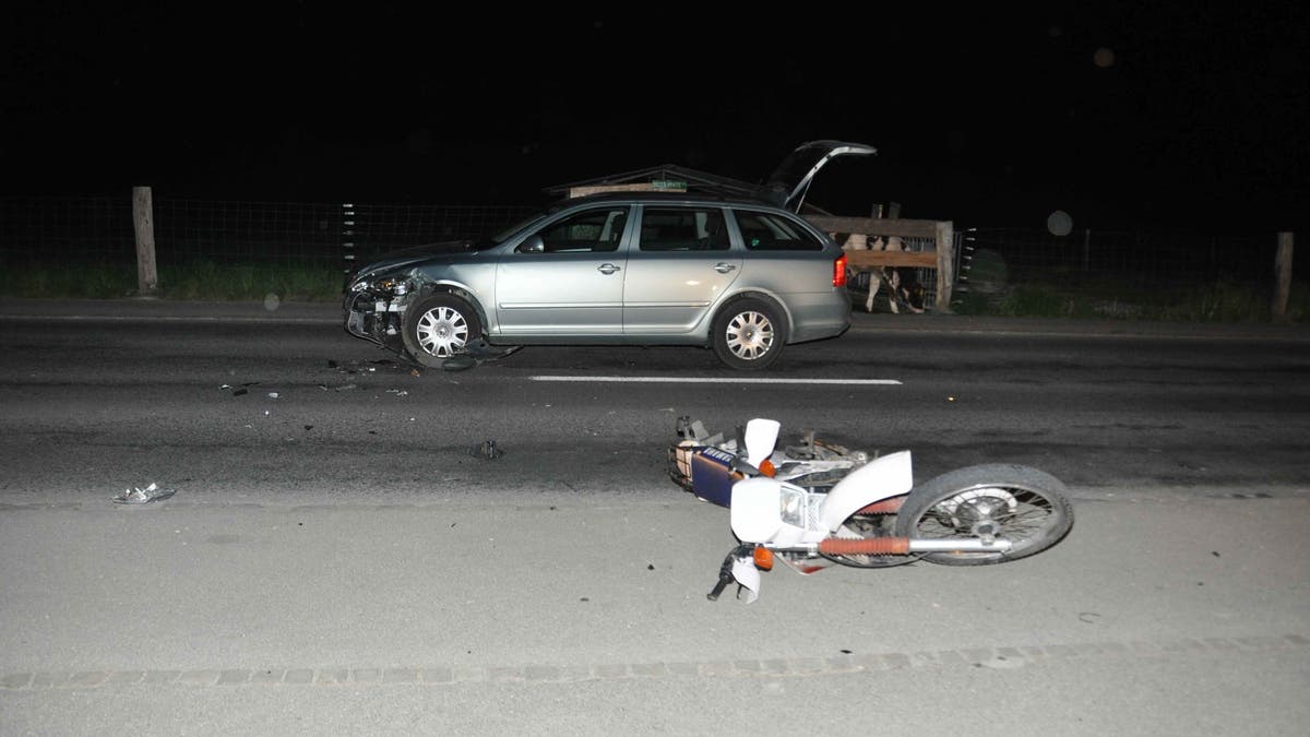 Neuendorf SO: Kollision zwischen Auto und Motorrad – beide Fahrzeuglenker  verletzt 
