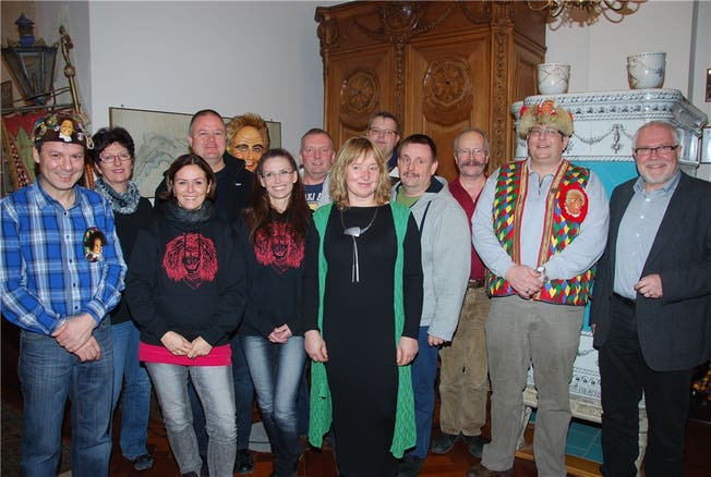 Fasnächtler und Behördenmitglieder stellten gemeinsam das Laufenburger Fasnachtsprogramm vor. Lid