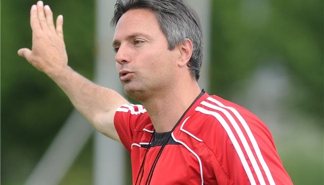 Wohlens Trainer David Sesa verliert mit seiner Mannschaft im Tessin