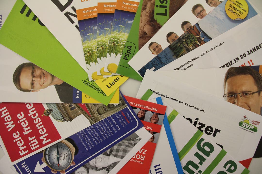 Broschüren, Flyer und Prospekte im Solothurner Wahlcouvert