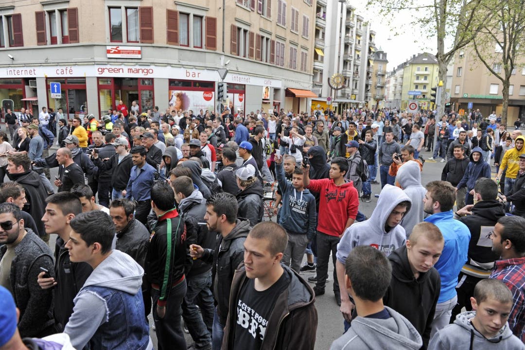 Die Demonstrationen in Zürich verliefen mehrheitlich friedlich. Das Polizeiaufgebot war gross.
