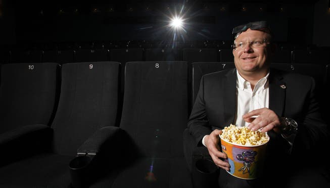 Kinobetreiber Rolf Portmann in seinem Kinocenter Ideal in Aarau