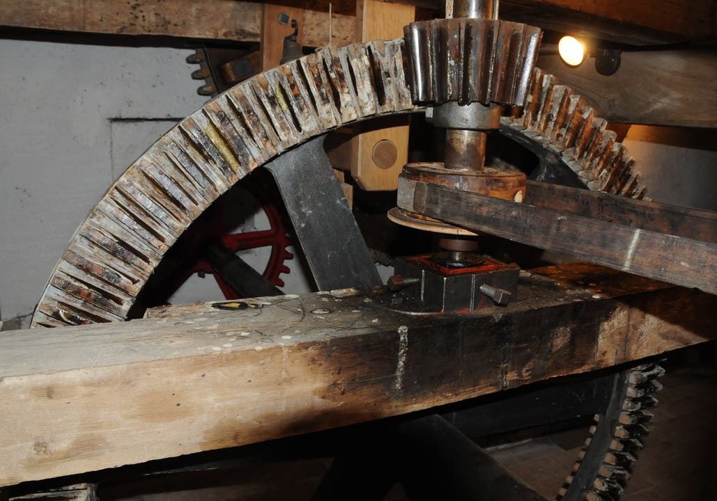 Ein Blick ins Getriebe der Alten Mühle. Kegelrad mit Sternritzel