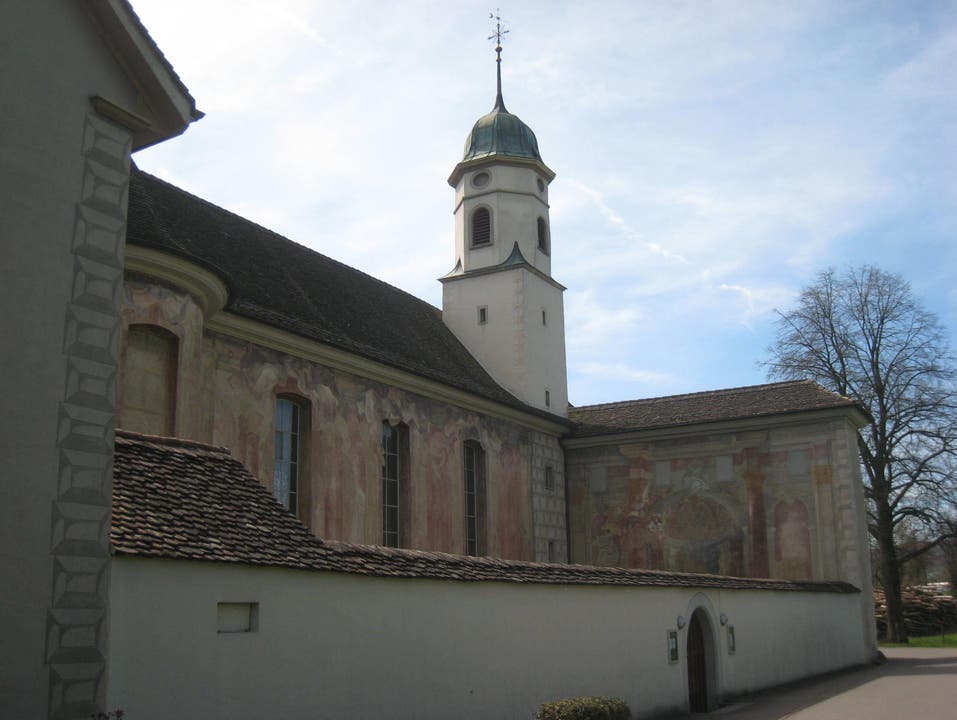 Renovationsbedürftiges Kloster Fahr