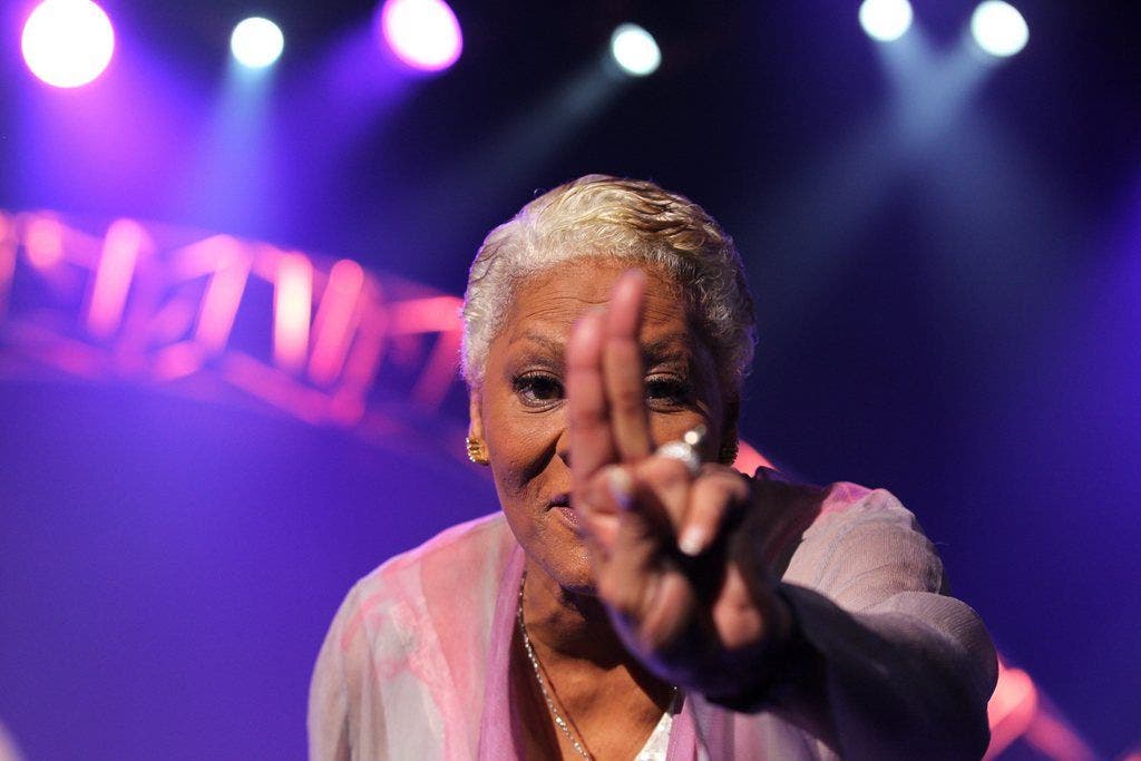 Die 71-jährige Soul-Legende Dionne Warwick begeisterte das Publikum
