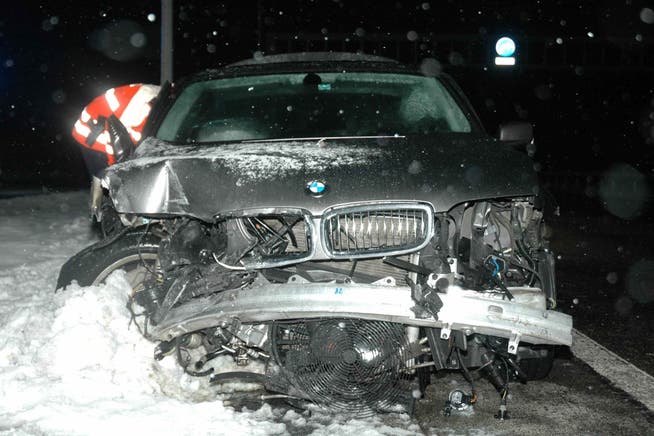 Der beschädigte BMW.