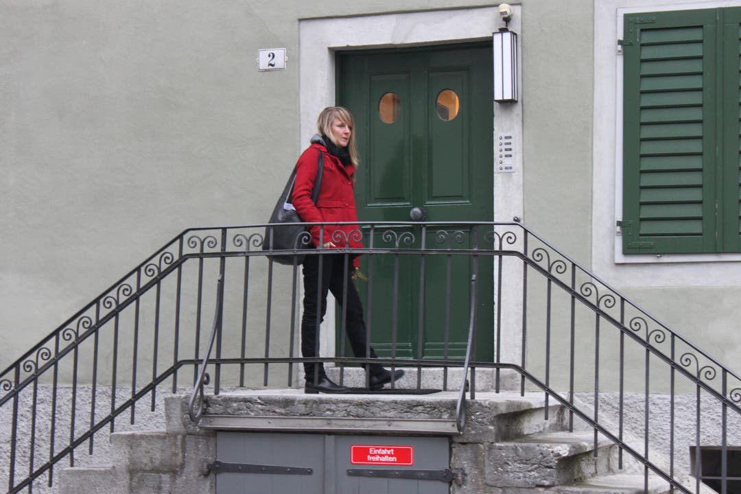 1 Seraina Rohrer verlässt um 7.30 Uhr ihre Wohnung in Solothurn