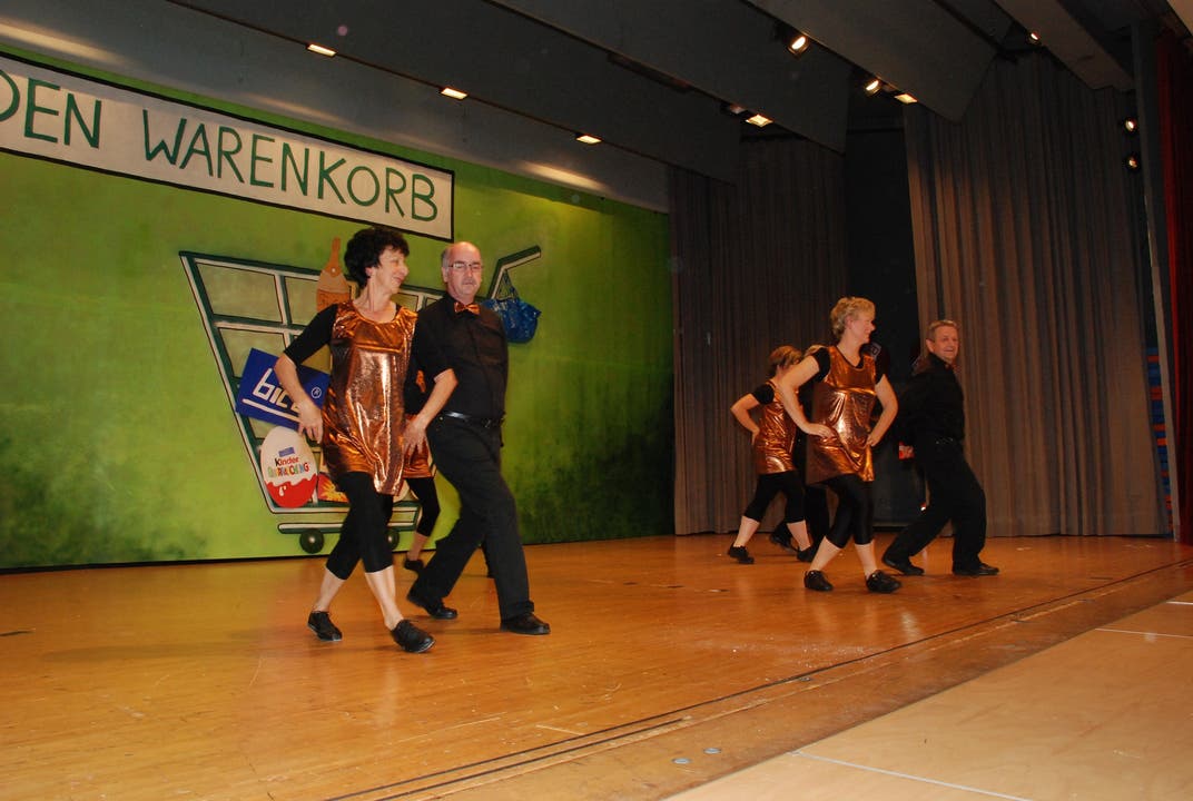 9-Der Frauen- und Männerturnverein tanzte zu Dirty-Dancing-Klassikern