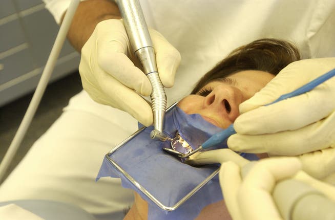Der Notfalldienst bei den Zahnärzten wird neu organisiert.