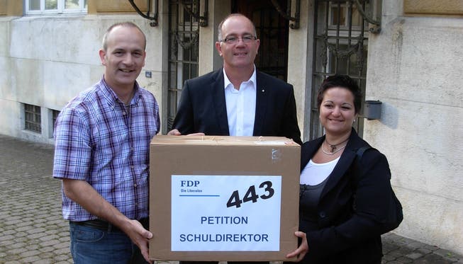 FDP Grenchen deponiert 443 Unterschriften bei Stadtkanzlei