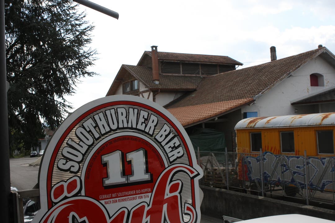 Die heutige Öufi-Brauerei mit den Resten der ehemaligen Brauerei Heidenhubel im Hintergrund. Die Öufi-Brauerei darf am Standort bleiben.