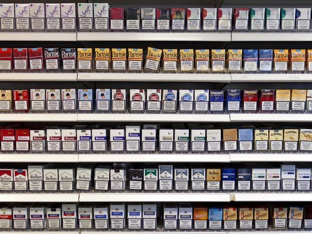 In neun Fällen wurden Zigaretten an Jugendliche verkauft