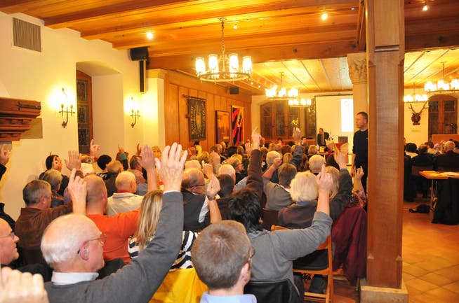 Bürener stimmen an der Gemeindeversammlung ab