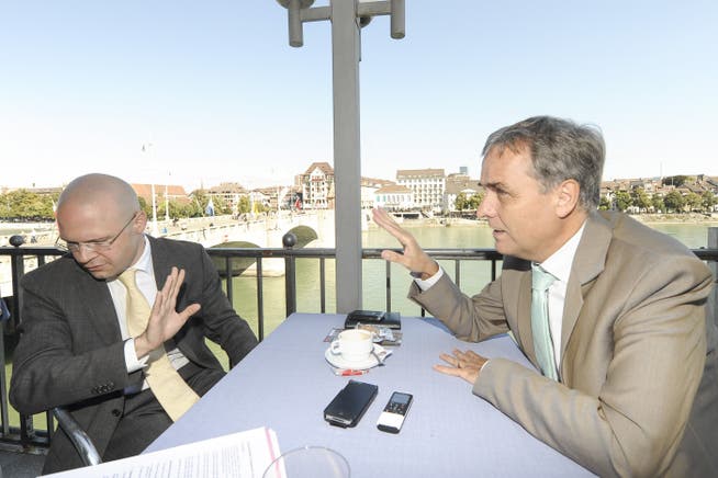 Die beiden Regierungsratskandidaten Baschi Dürr (FDP, links) und Guy Morin (Grüne) treffen sich zum Streitgespräch.