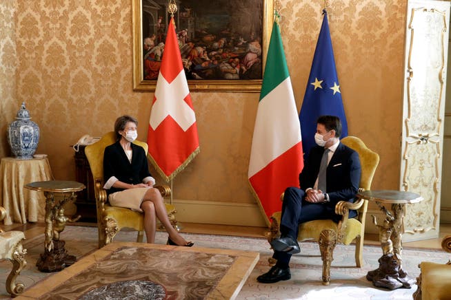 Simonetta Sommaruga traf am Dienstag unter anderem den italienischen Regierungschef Giuseppe Conte in Rom. 
