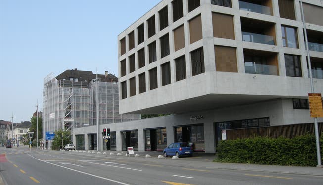 Im flachen Gebäude an der Luzernstrasse plant Medgate das Ärztezentrum. uz