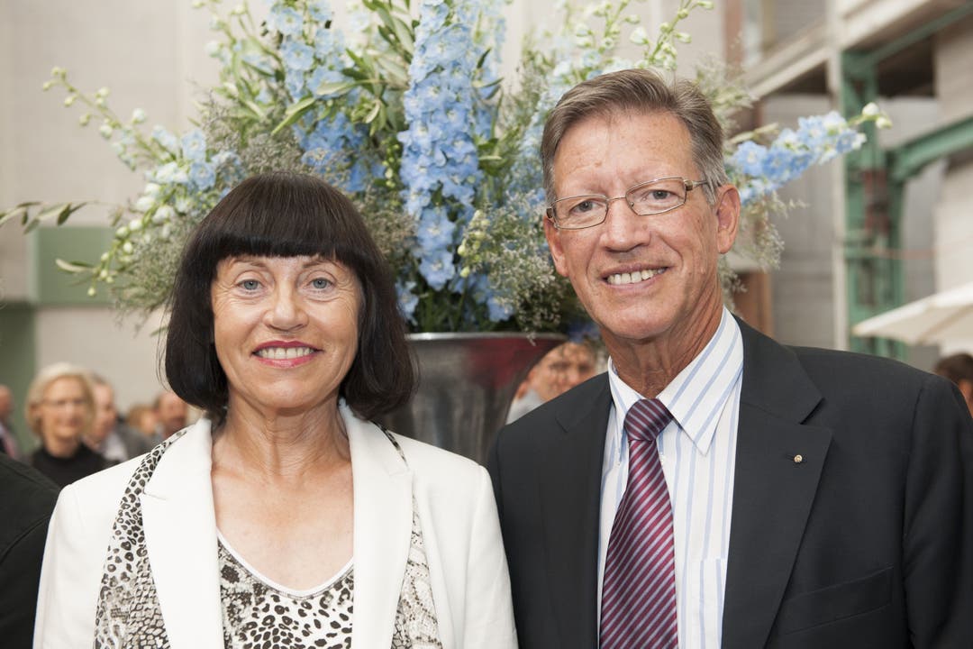 Rita Brühlmann und Josef Bürge wurden von der Versammlung mit Applaus für ihre Verwaltungsratstätigkeit verabschiedet