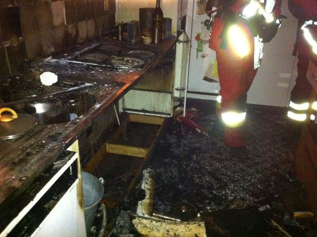 So sah die Küche in einem Känerkinder Einfamilienhaus nach dem Brand aus.